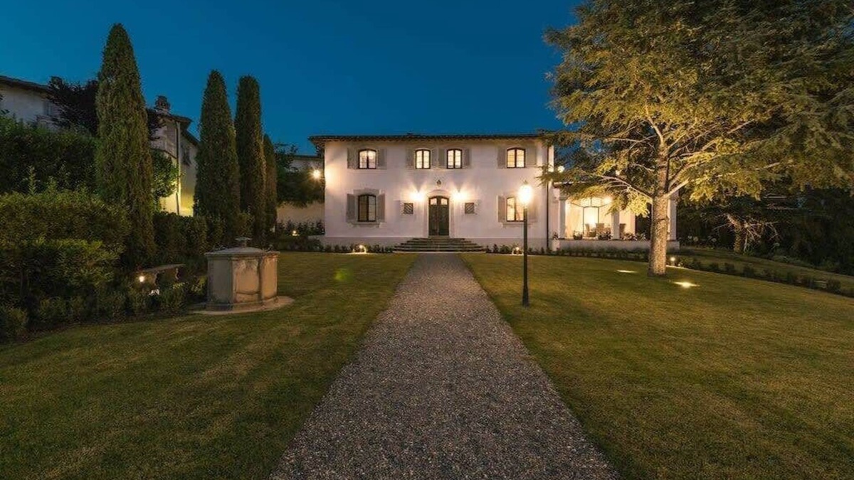 La Chiesa Collegozzi Villa | Villa rental near Florence