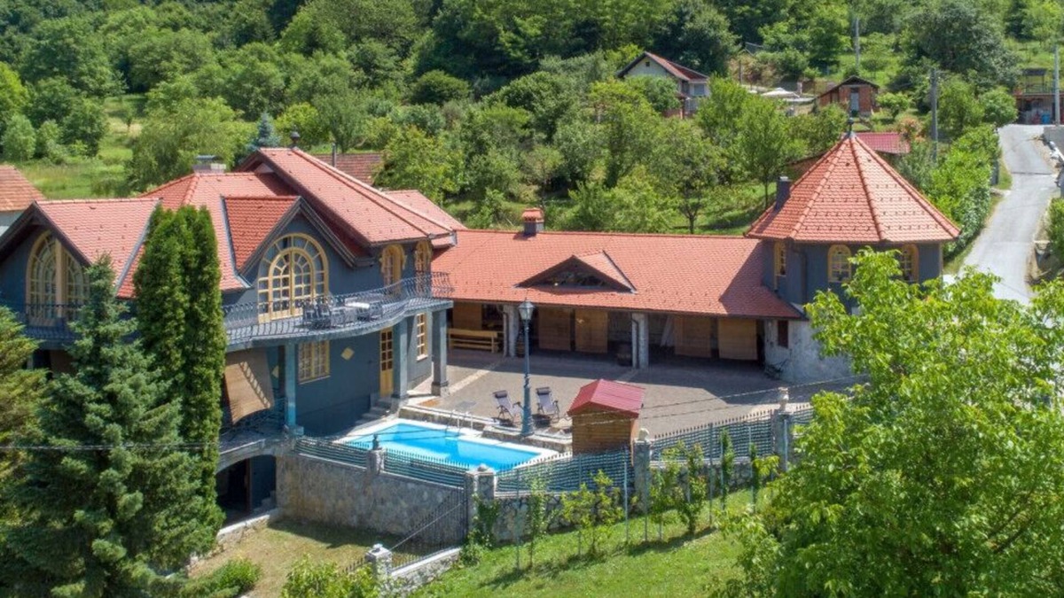 Lepoglava Villa | Villa Requiem by Villas Guide