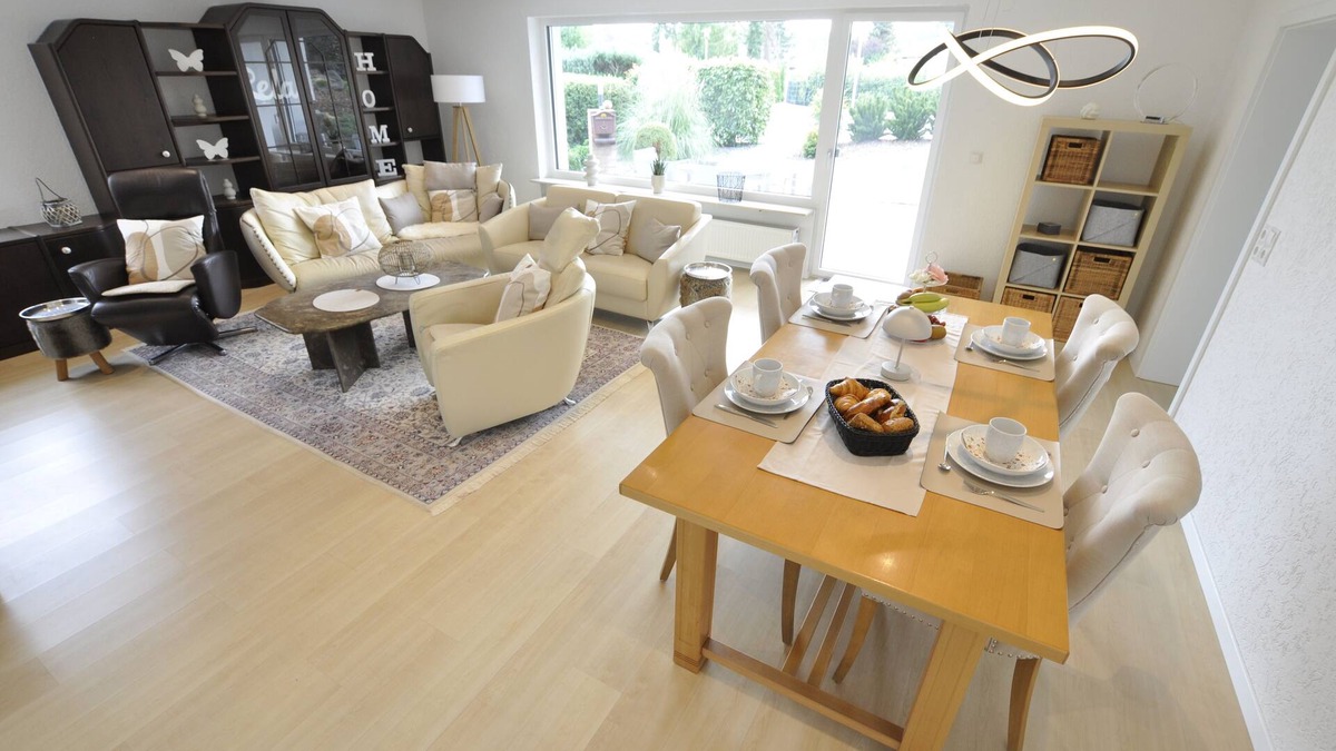 Kirchheimbolanden Apartment | Villa Residenz - Modern; Quiet and very well located vacation apartment, as good as new!