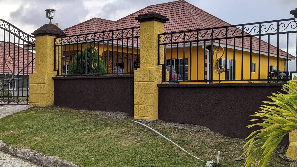 Tower Isle House | Villa Retreat Jamaica - 25 mins from Ocho Rios . great views!