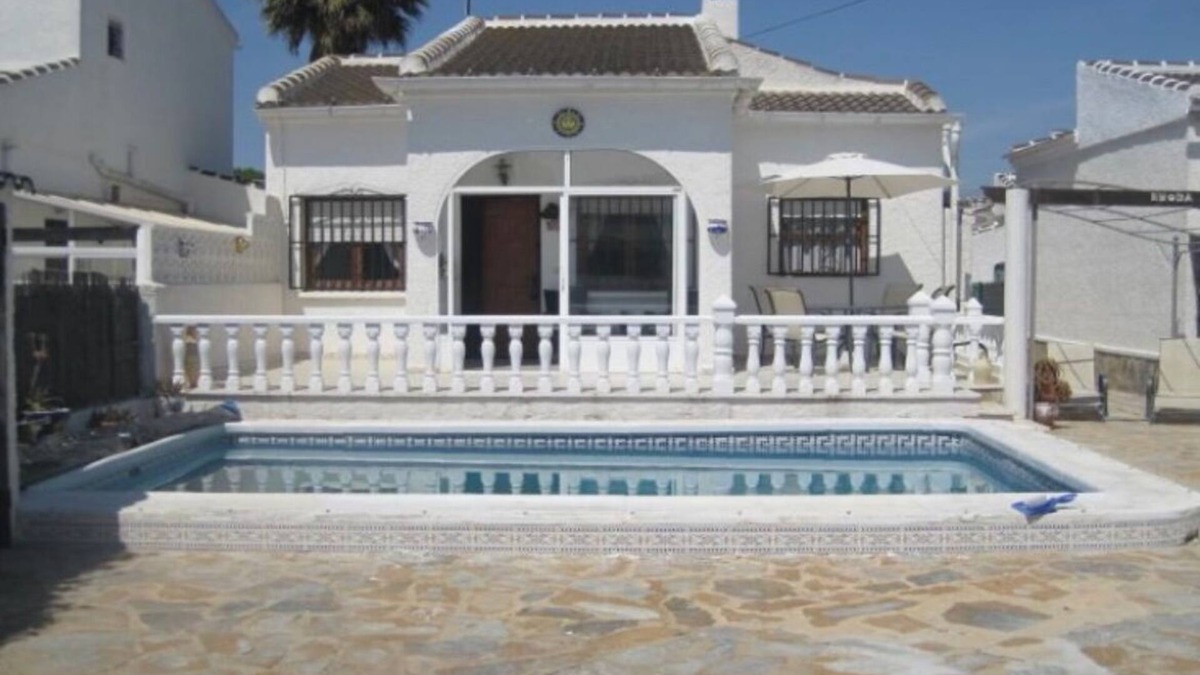 El Chaparral Villa | Villa Rhoda Detached With Private Pool