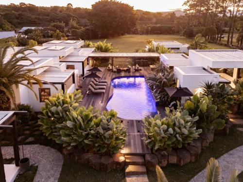 Ewingsdale Villa | Villa Riad