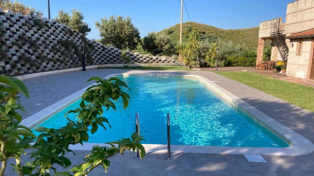 Roccavaldina Villa | Villa 'Rocca Del Gelso' with Sea View, Private Pool & Wi-Fi