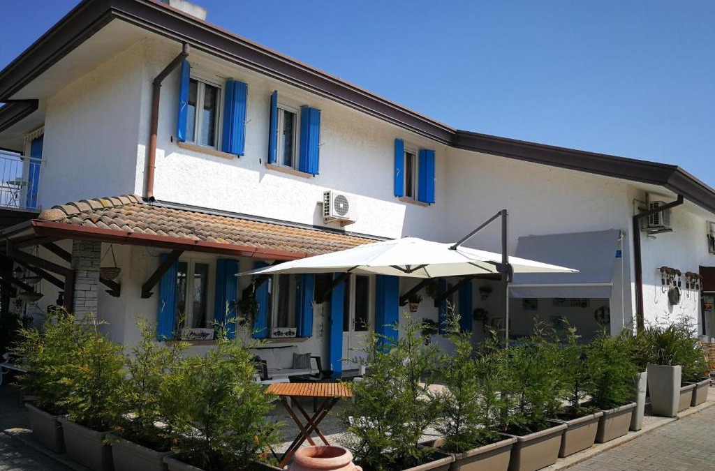Ca' Pirami Bed & Breakfast | Villa Roma Holidays