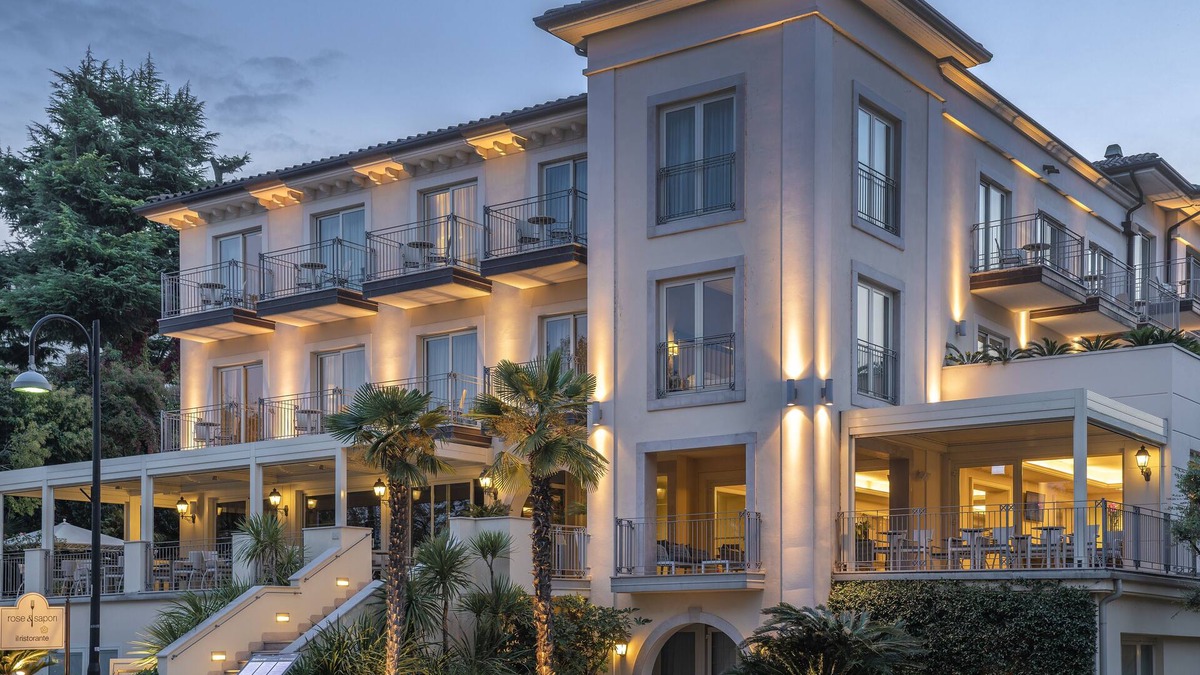Desenzano del Garda Hotel | Villa Rosa Hotel