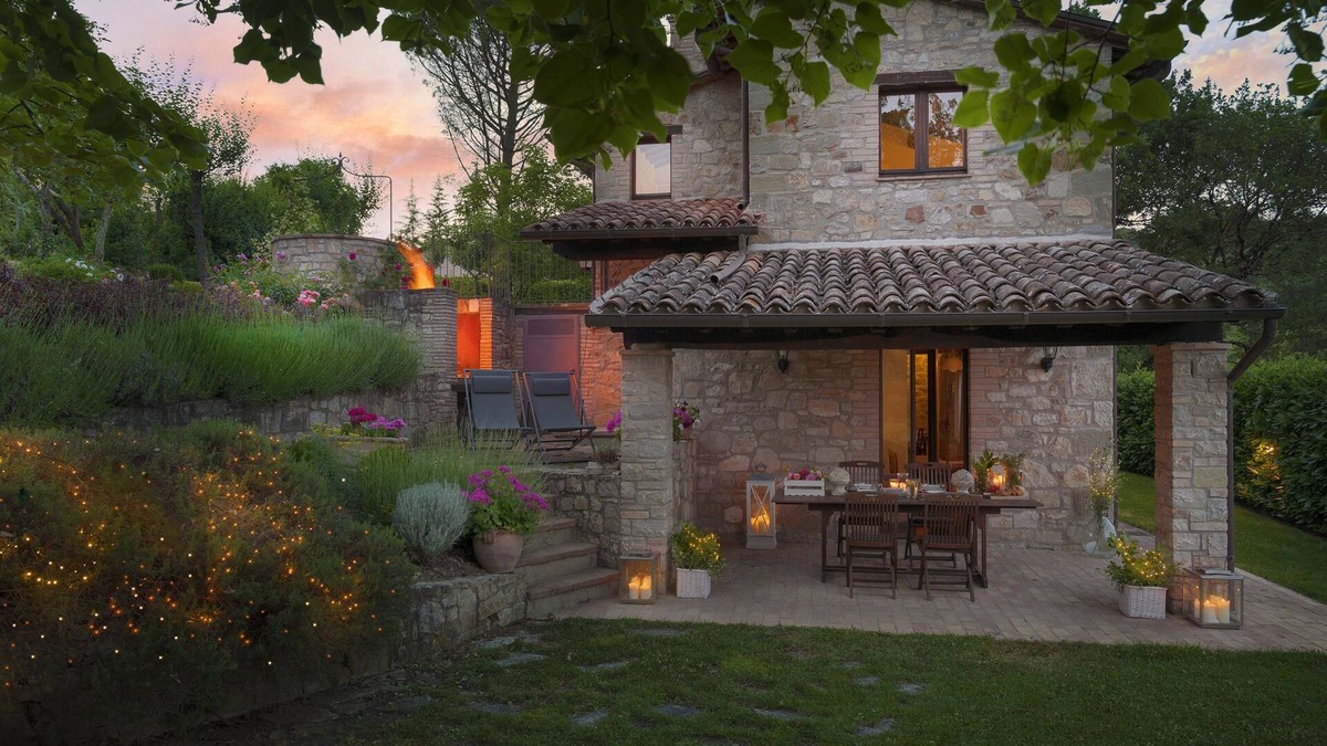 Todi Villa | Villa Rosaspina from 1700's. Private pool, Air-conditioning, Jacuzzi, DSL/Wi-Fi