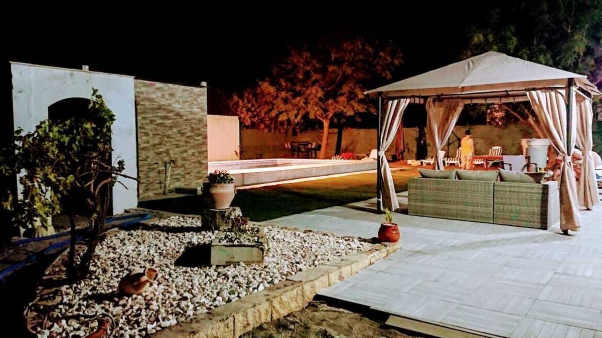 Marchena House | Villa Roxane terrace, garden