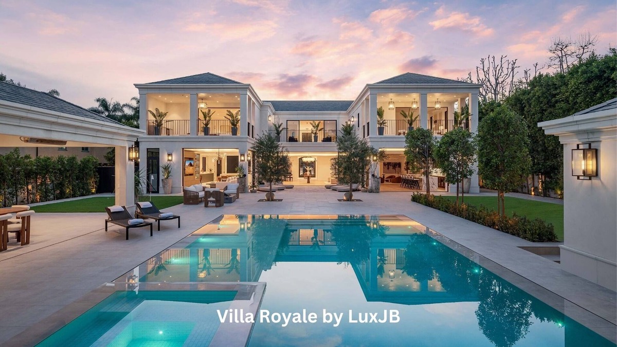 The Flats Villa | Villa Royale by LuxJB 🏆 9 BDR Mansion w Pickleball Basketball Court & Mini Golf