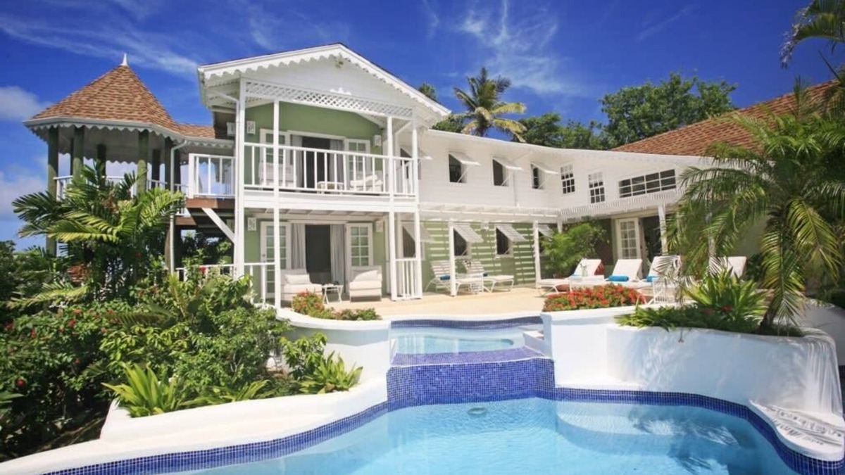 Saline Point Villa | Villa Saline Reef 2BR in Saline Point by Personal Villas - Breathtaking Haven