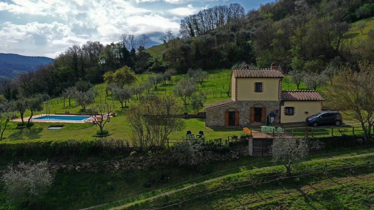 Radicondoli Villa | Villa San Regolino swimming pool exclusive use