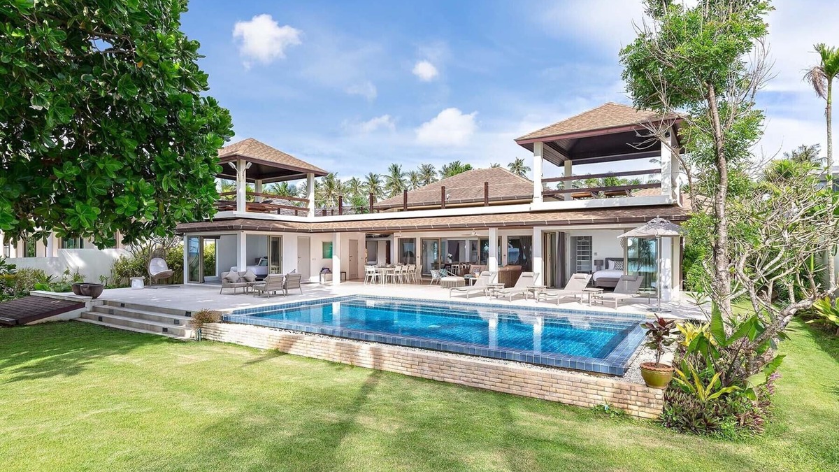 Khok Kloi Villa | VILLA SAND. A 5-bedroom beachfront villa, perfect for families!