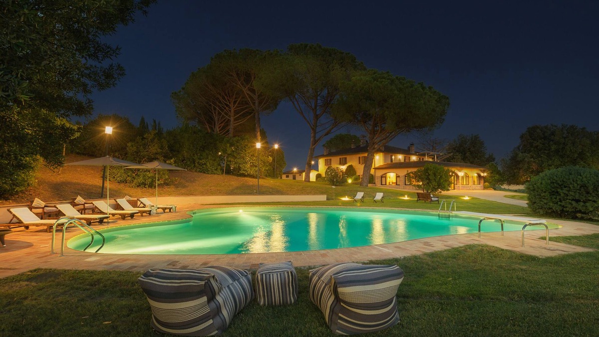 Collevalenza Villa | Villa Sant'Isidoro 8, Emma Villas