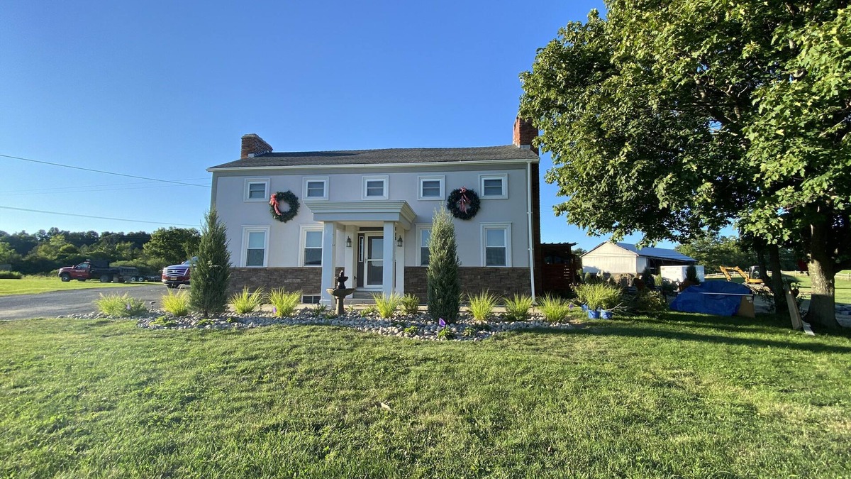Quaker Street House | Villa Santa Lucia .Piece of Italy in Upstate NY