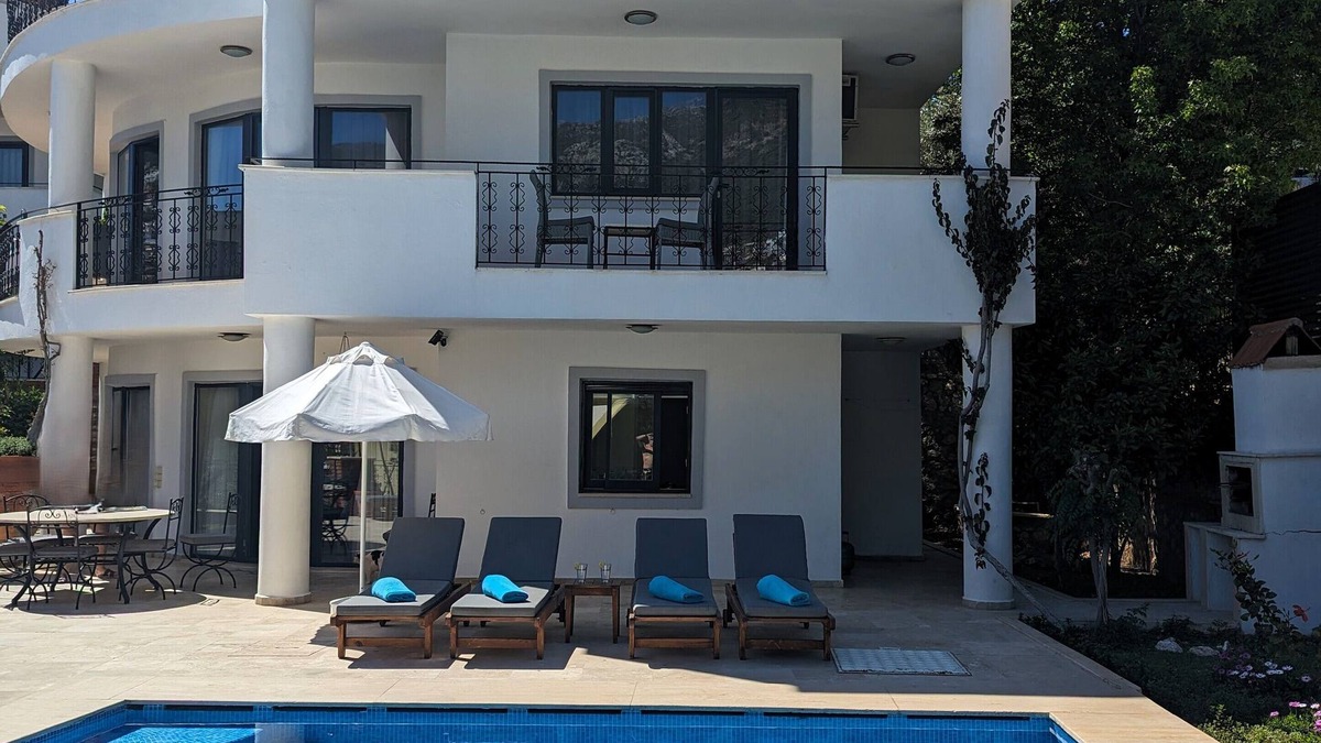 Kalkan Villa | Villa Sari Lale - Short walk to town, large private pool, Sleeps 10