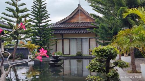Rendeh Villa | villa Saung Kuring Pangatikan garut