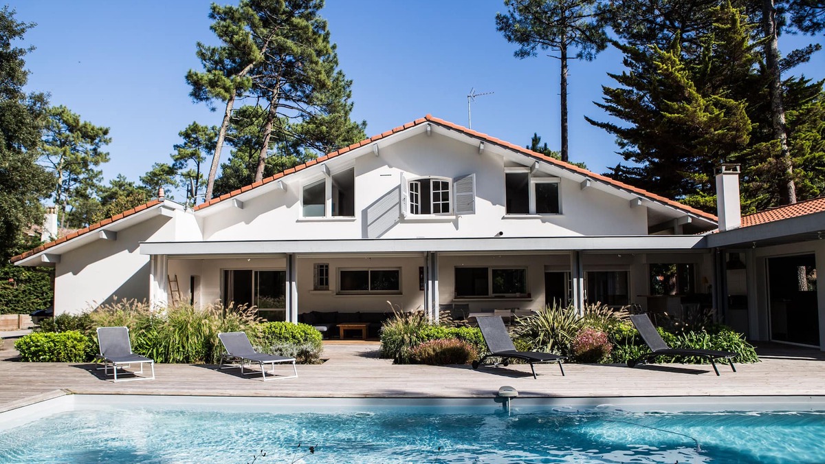 Les Estagnots Villa | VILLA SECRETE 10 pers plage des estagnots and lac d'hossegor within walking distance