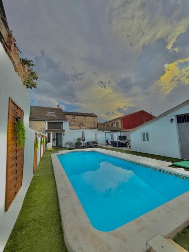 Valseca House | Villa Segovia l Piscina Privada l Bbq l Sala de Juegos l 17 px