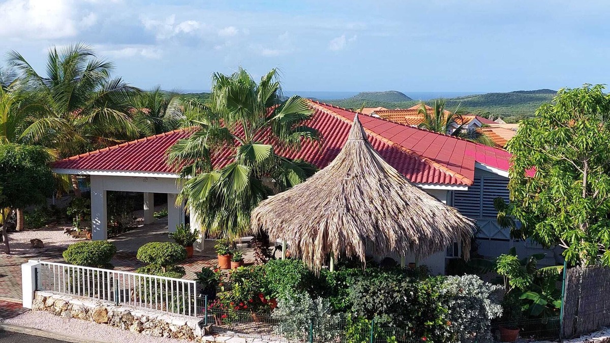 Fontein Villa | Villa Shimaruku