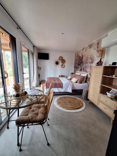 Le Thoronet House | Villa Sisyphe TINY HOUSE" la Odette"