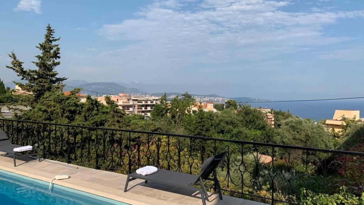 Caucade Villa | VILLA SOFANA SWIMMING POOL panoramic view on the SEA and the BAY of NICE