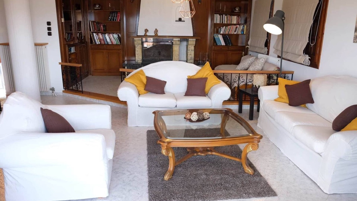 Pella Region House | VILLA SOFIA (1st floor self-contained apartment) t