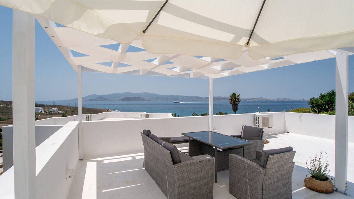 Stelida Villa | Villa 'Sofia' with Sea View, Wi-Fi and Air Conditioning