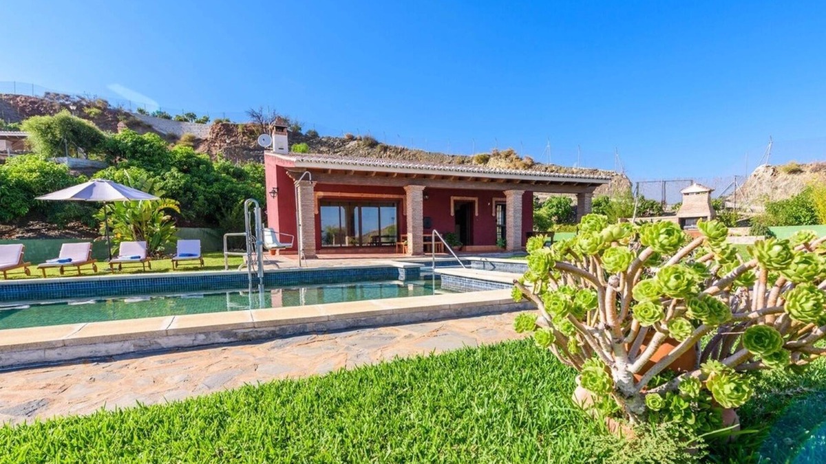 Velez-Malaga Villa | Villa Solgor Benamocarra by Ruralidays