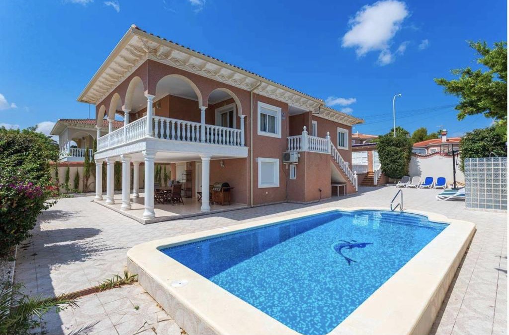 Quesada Villa | Villa SunShine Ciudad Quesada Spain