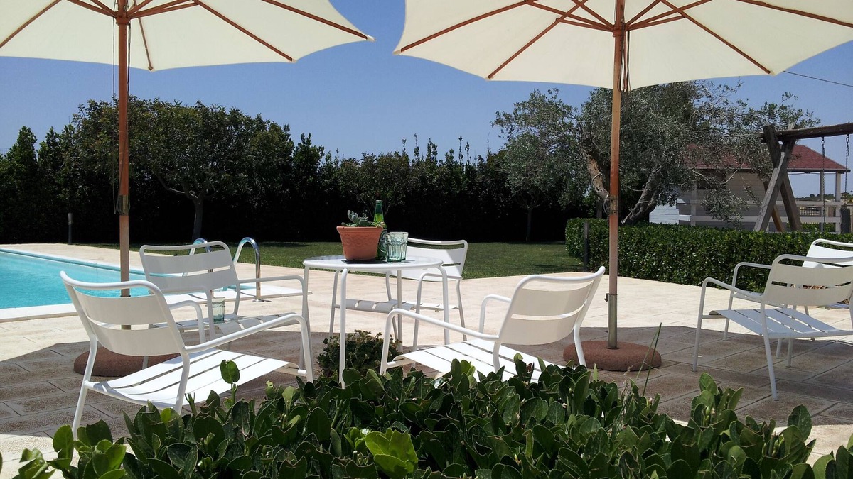 Ragusa House | Villa surrounded by gardens and swimming pool, maximum relaxation, pets allowed