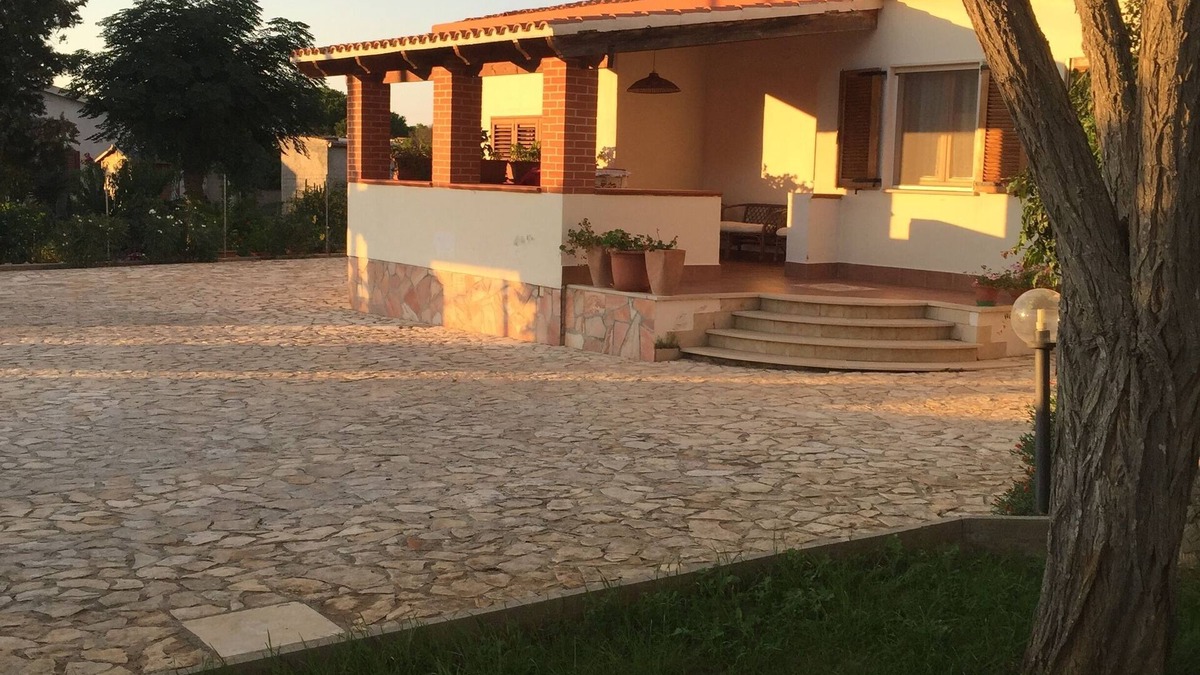 Porto Conte Villa | Villa surrounded by greenery a few steps from the sea