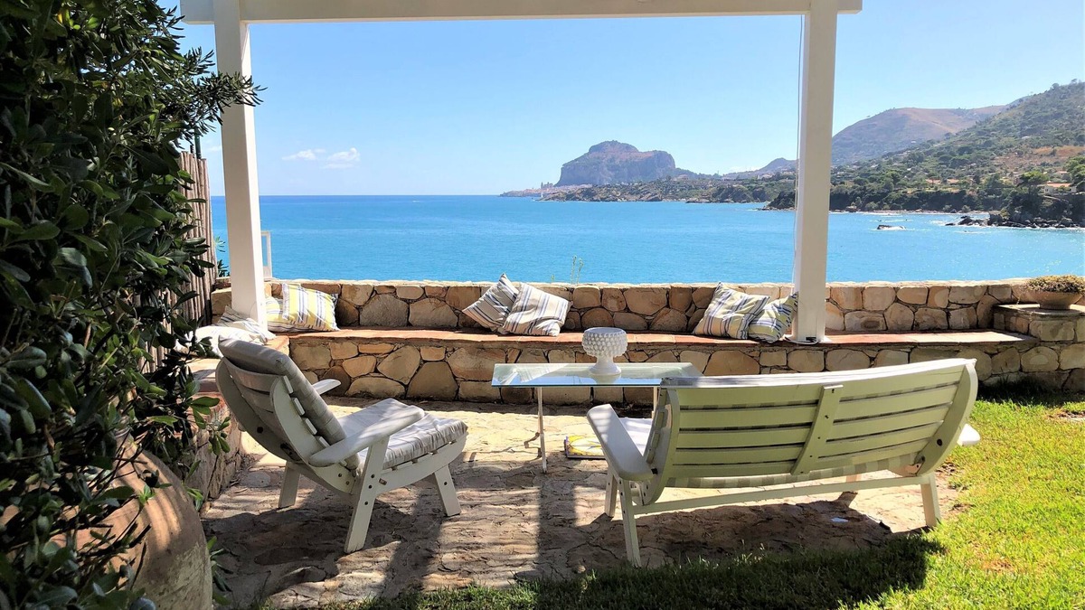 Mazzaforno House | Villa surrounded by greenery, with direct access to the sea, private swimming pool