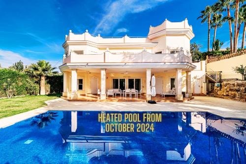Urbanizacion el Rosario Villa | Villa SVIM, walking distance to the beach!