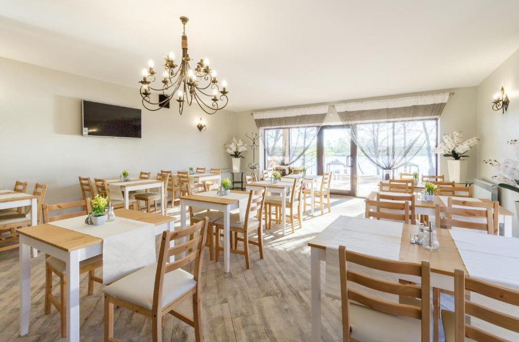 Ustye House | Villa Swan Lake