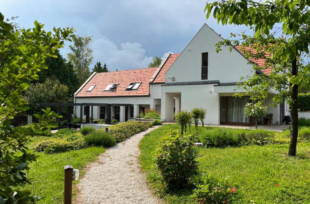 Vaszoly Bed & Breakfast | Villa Szent Jakab