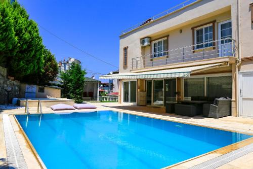 Kadıkalesi Mh. Villa | Villa Türkan
