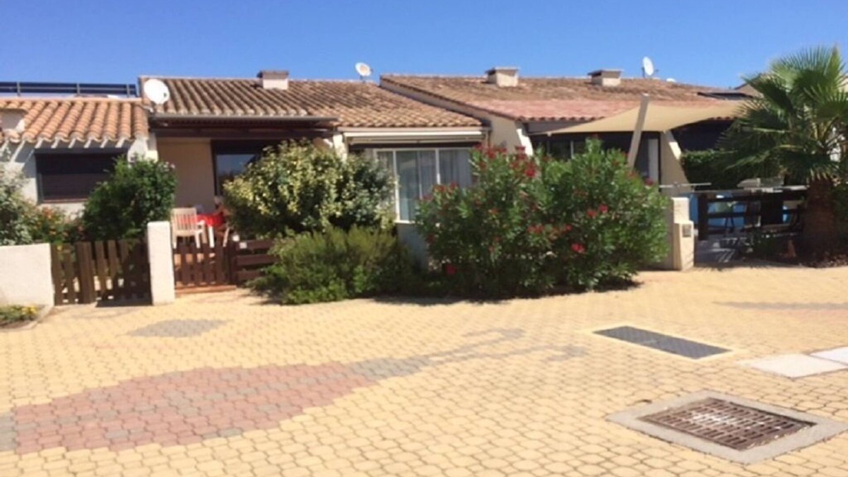 Naturist Village Villa | Villa T2 naturist center