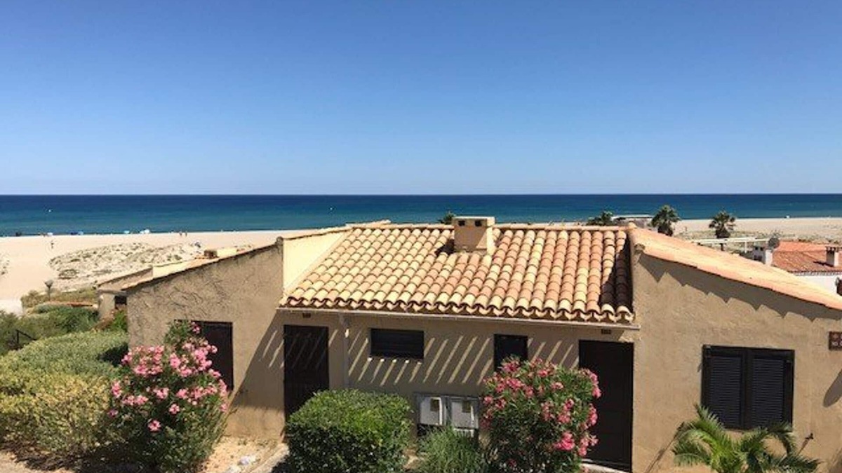 Port Leucate Villa | Villa T3 3/4 pers - AC, WiFi, Parking - Port Leucate
