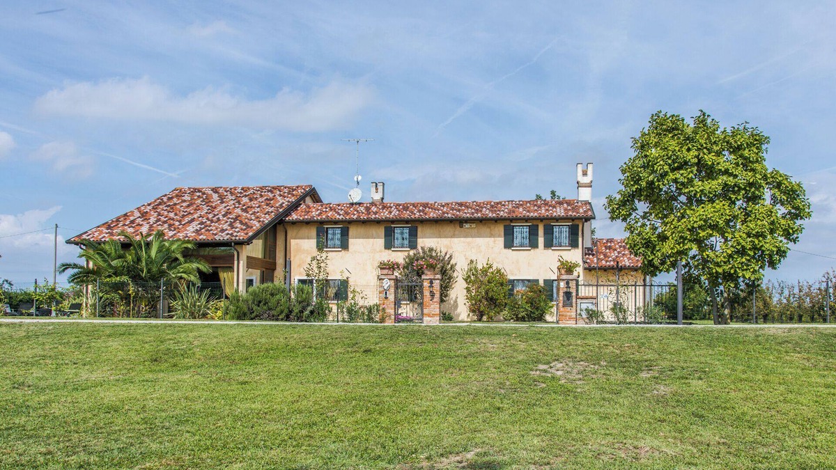 Ca' Pirami Villa | Villa Tania Jesolo Venice