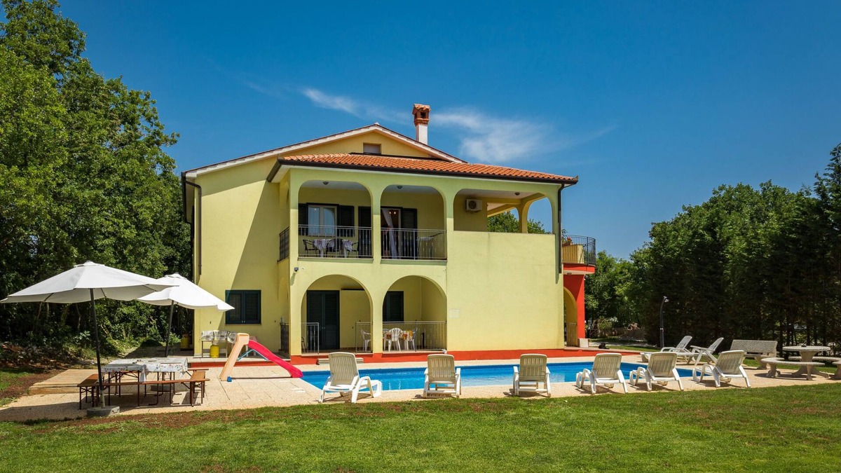 Strmac House | Villa Tanne by Interhome