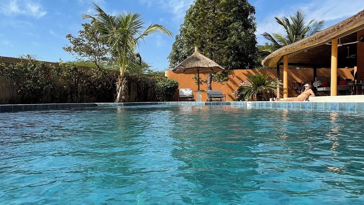 Nianing Villa | Villa Teranga , Piscine, 10 mn de la Plage a Pied en Résidence