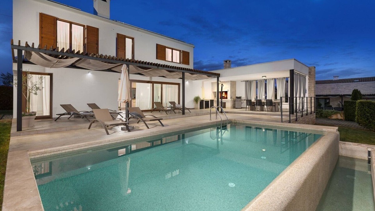Sveti Petar u Sumi Villa | Villa Terra Grigia - beautiful mediterranean villa with private infinity pool