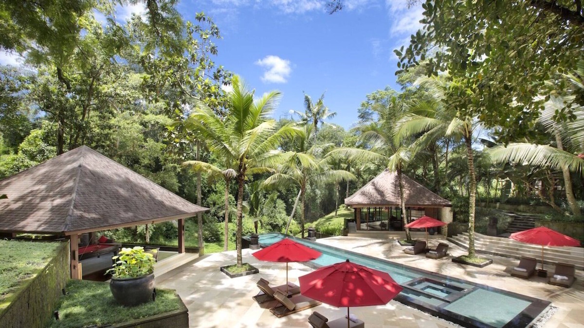 Cepaka Villa | Villa The Sanctuary Bali: 10-bedroom, staffed private luxury resort in Canggu.