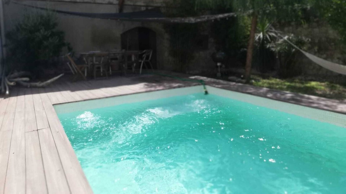 Sigean House | Villa Thelya, Spacious Town House with Garden, Pool and Private Garage