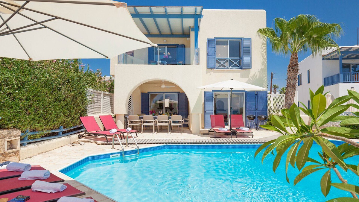 Kissonerga Villa | VILLA TOPAZ BAY - Great Location, 4 Beds, Private Pool