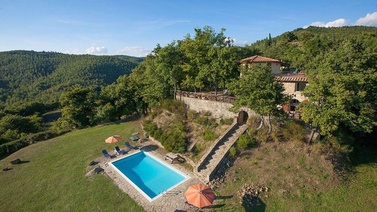 Pieve Santo Stefano Villa | Villa Torre Luna by MMega