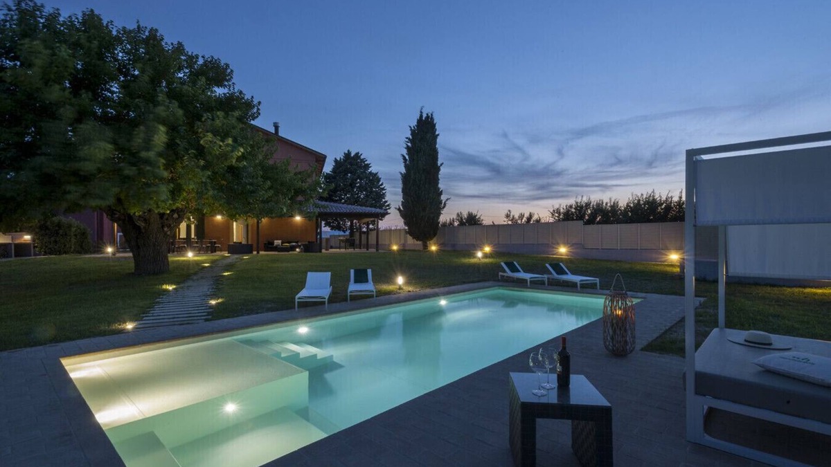 Terre Roveresche Villa | Villa Traiani 8&2 by Marche Holiday Villas