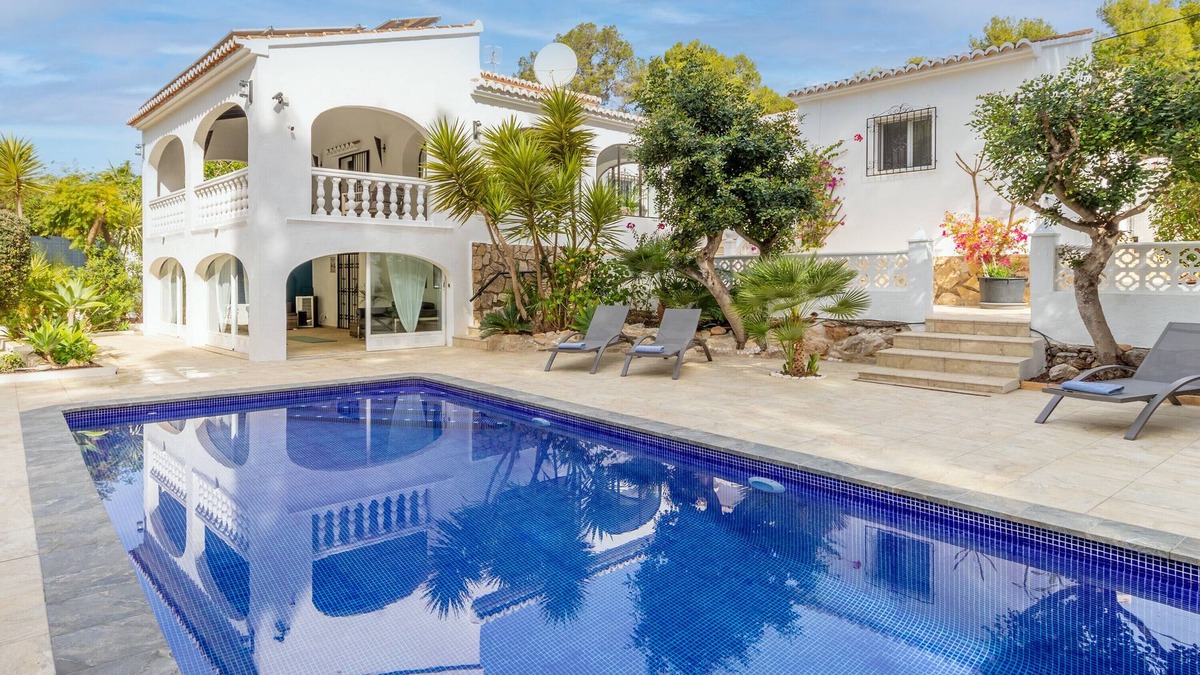 Jesus Pobre Villa | Villa 'Tranquila' with Private Pool, Wi-Fi and Air Conditioning