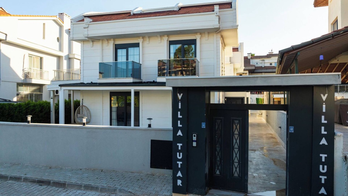 Icmeler Villa | Villa Tutar Icmeler Central (near the beach) daily weekly rentals