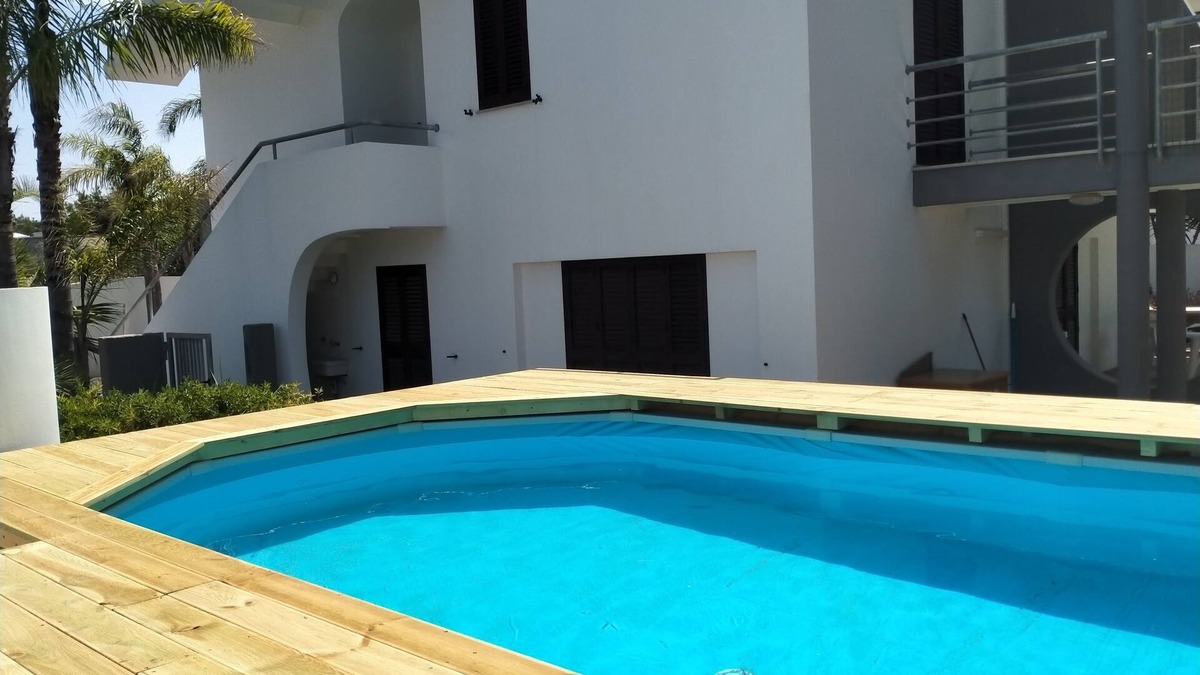 Pizzo Villa | VILLA TWO STEPS FROM THE LACE