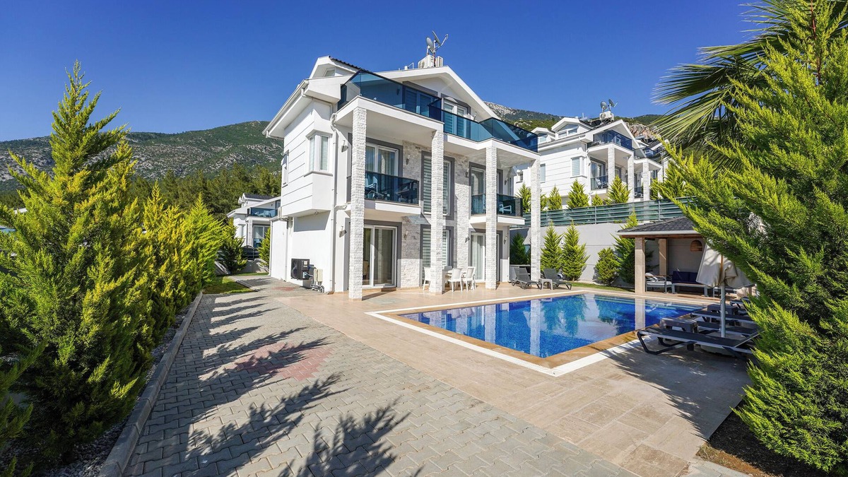 Fethiye Villa | Villa Ucar J Peacefull 4 bed villa with pool in Oludeniz Ovacık area